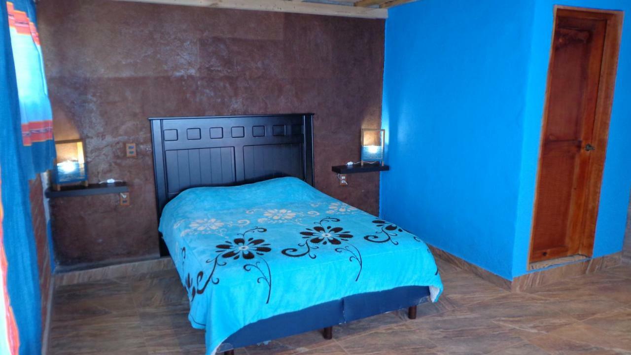 Cuin Rusticas Hotel Zirahuen
